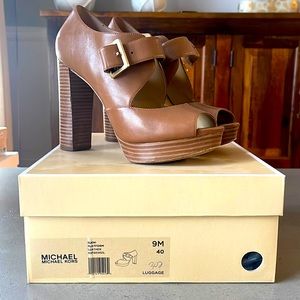 Michael Kors - Platform Wedge
